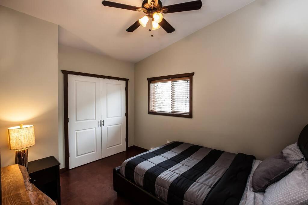 The Best 2 Bedrooms Suite In Revelstoke! Dış mekan fotoğraf
